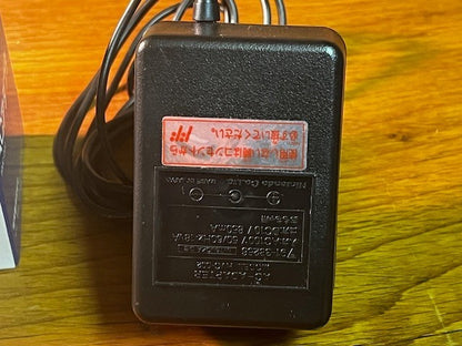 OEM NINTENDO HVC-002 AC ADAPTER - SUPER FAMICOM - BOXED - ORIGINAL