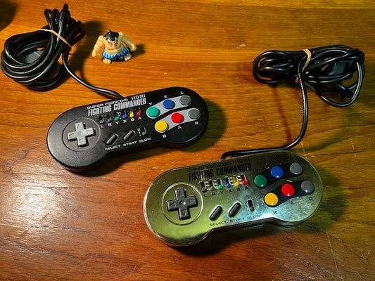 Hori Fighting Commander – Black & Gold – Super Famicom