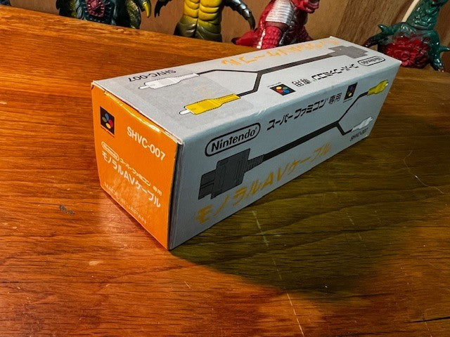 SUPER FAMICOM MONO AV CABLE SHVC-007 -BOXED - TESTED