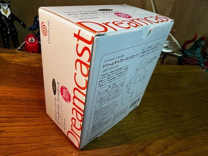 SEGA DREAMCAST (ドリームキャスト) MILLENIUM 2000 PASSION PINK CONTROLLER - BOXED - EXCELLENT