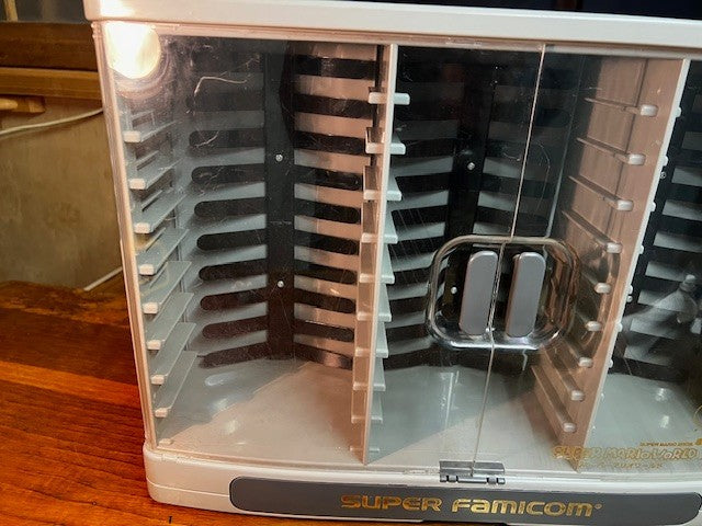 Super Famicom Super Mario World Cartridge Storage Cabinet 30 Slot – Nintendo