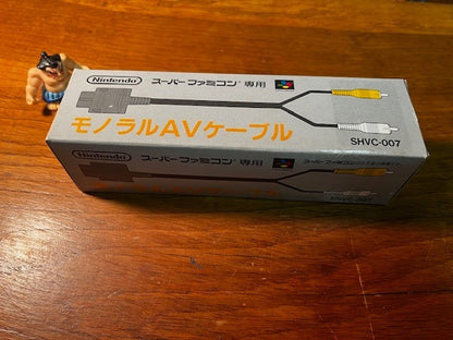 SUPER FAMICOM MONO AV CABLE SHVC-007 -BOXED - TESTED
